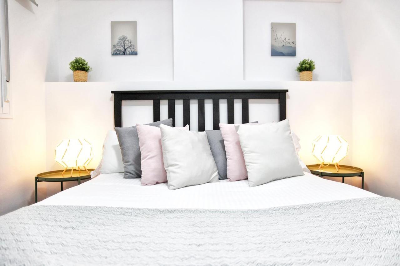 Holidays2Malaga Goya - Zona Huelin & 500 Mts De La Playa Apartment ภายนอก รูปภาพ