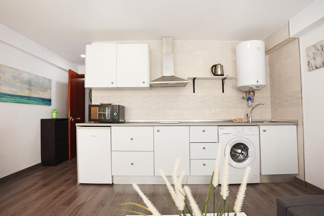 Holidays2Malaga Goya - Zona Huelin & 500 Mts De La Playa Apartment ภายนอก รูปภาพ