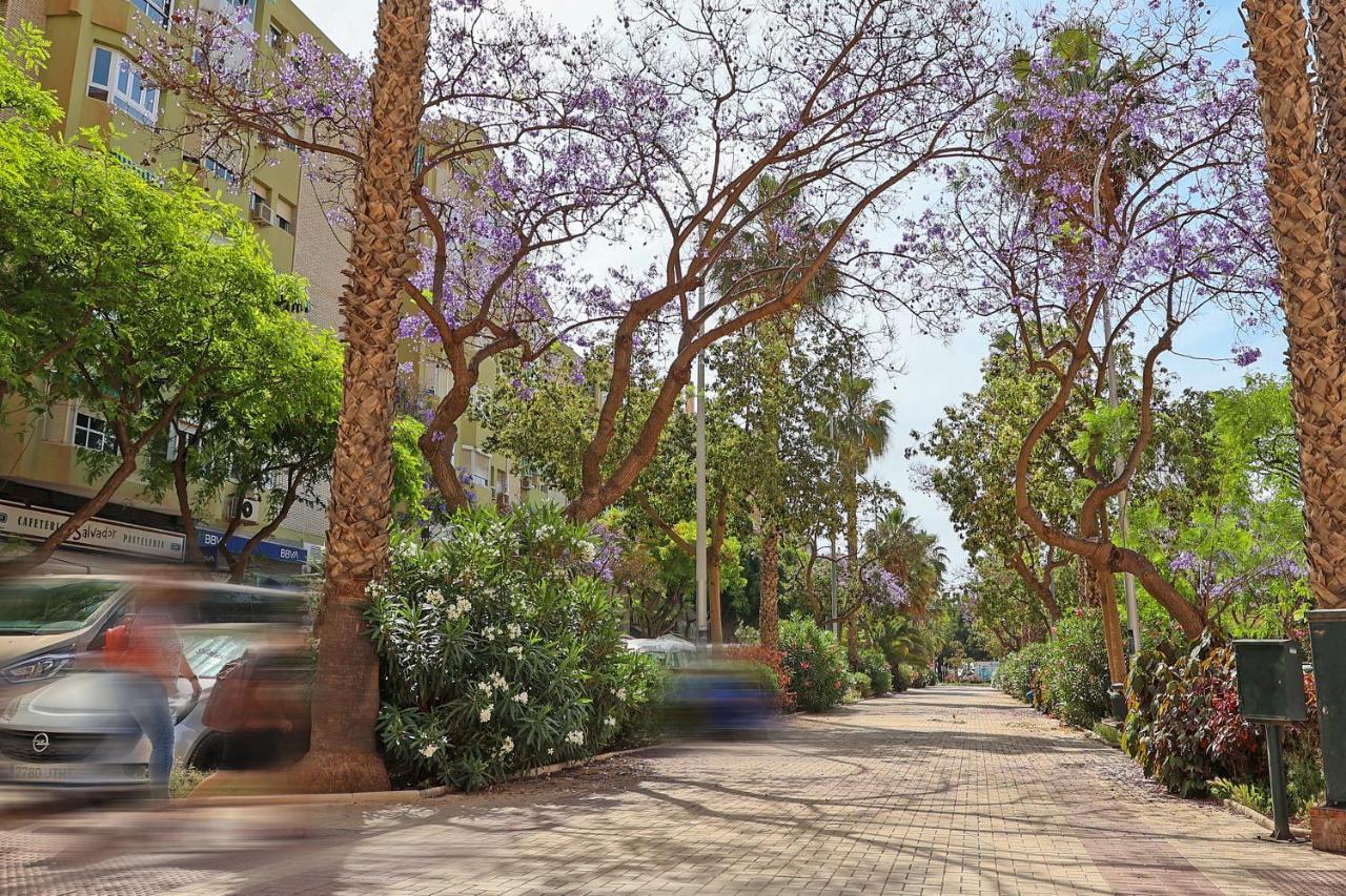 Holidays2Malaga Goya - Zona Huelin & 500 Mts De La Playa Apartment ภายนอก รูปภาพ