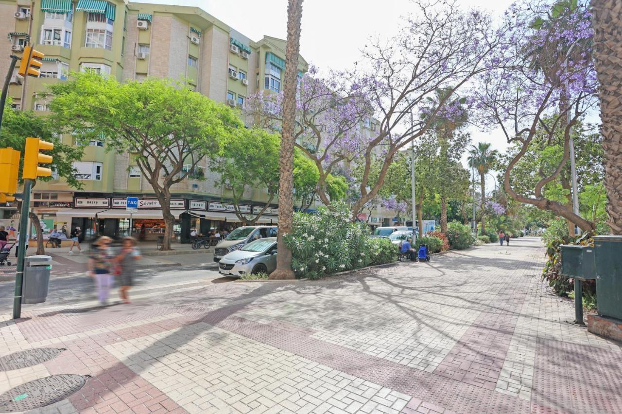 Holidays2Malaga Goya - Zona Huelin & 500 Mts De La Playa Apartment ภายนอก รูปภาพ